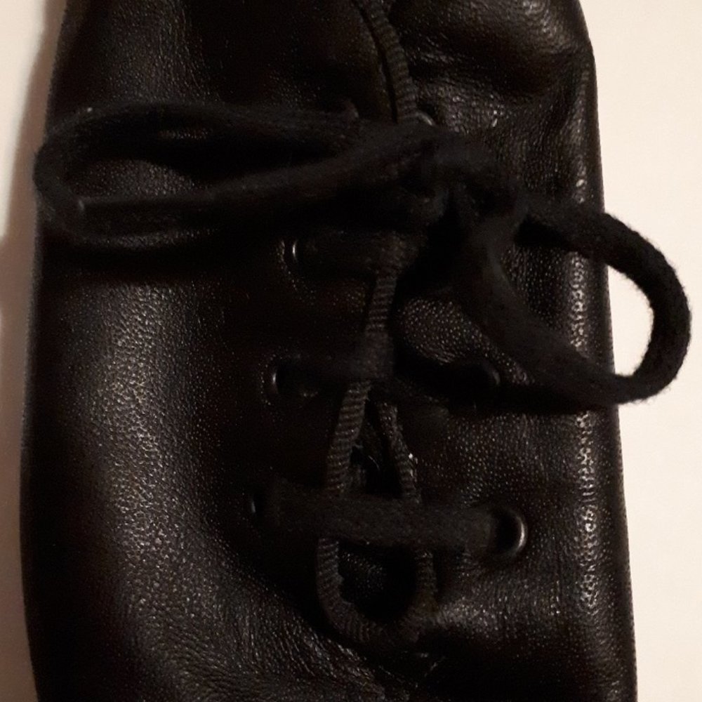 Capezio Jazz Dance Shoes - Picture 8 of 11